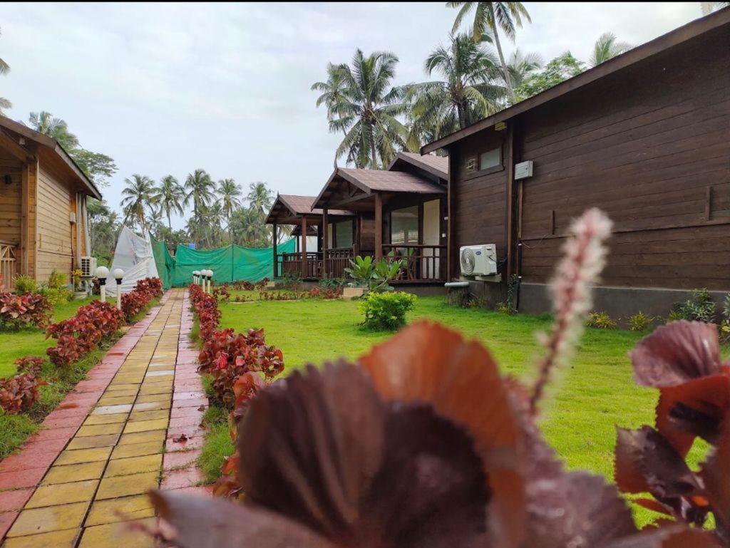 Golden Sands Resort, Morjim Ngoại thất bức ảnh